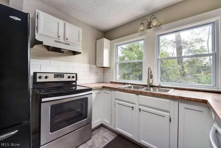 3589 Cedarbrook Road