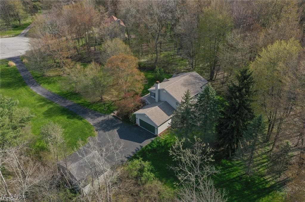 17805 Settlers Trail, Chagrin Falls, Ohio image 33