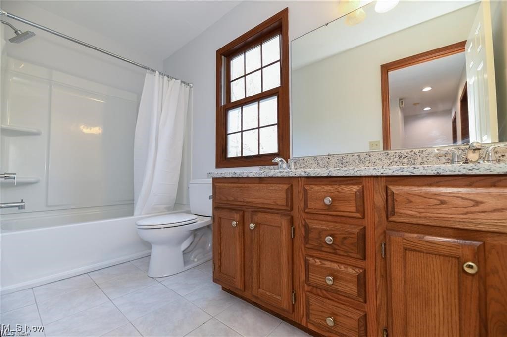 17805 Settlers Trail, Chagrin Falls, Ohio image 25