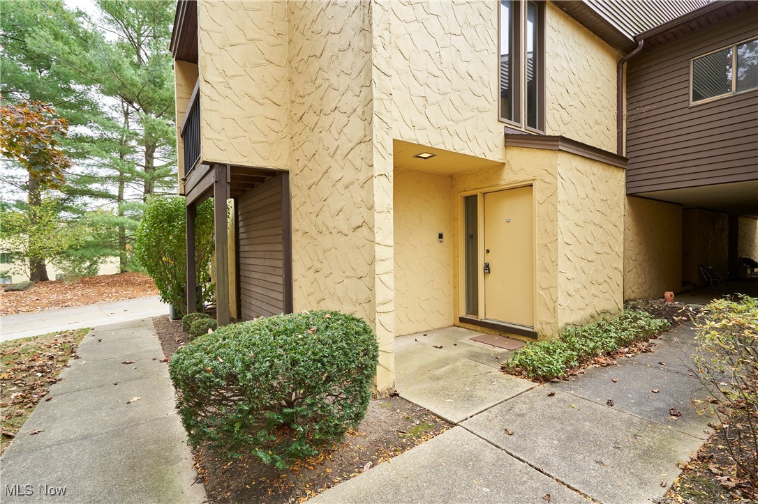 Hampton Woods - Residential