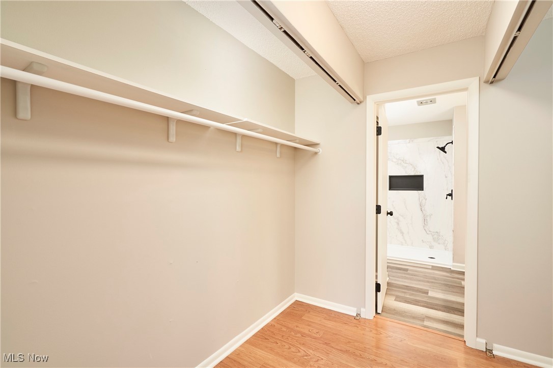 Hampton Woods - Residential