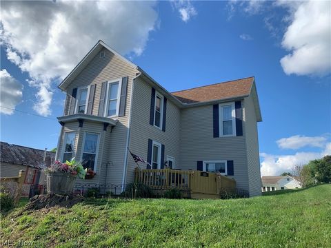 128 W Walnut Street Shawnee OH 43782