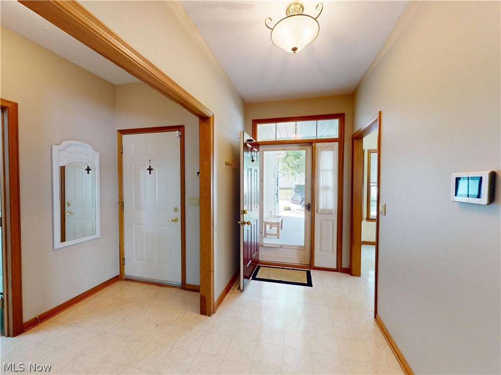 285 Village Drive 23