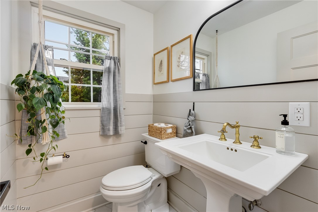 Elmknoll Heights - Residential