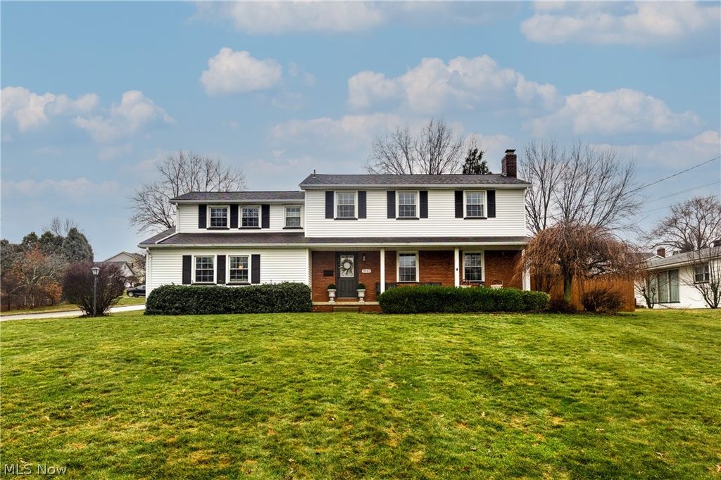 Photo of 3081 Heatherbrae Drive, Poland, OH 44514 (MLS # 5191306)