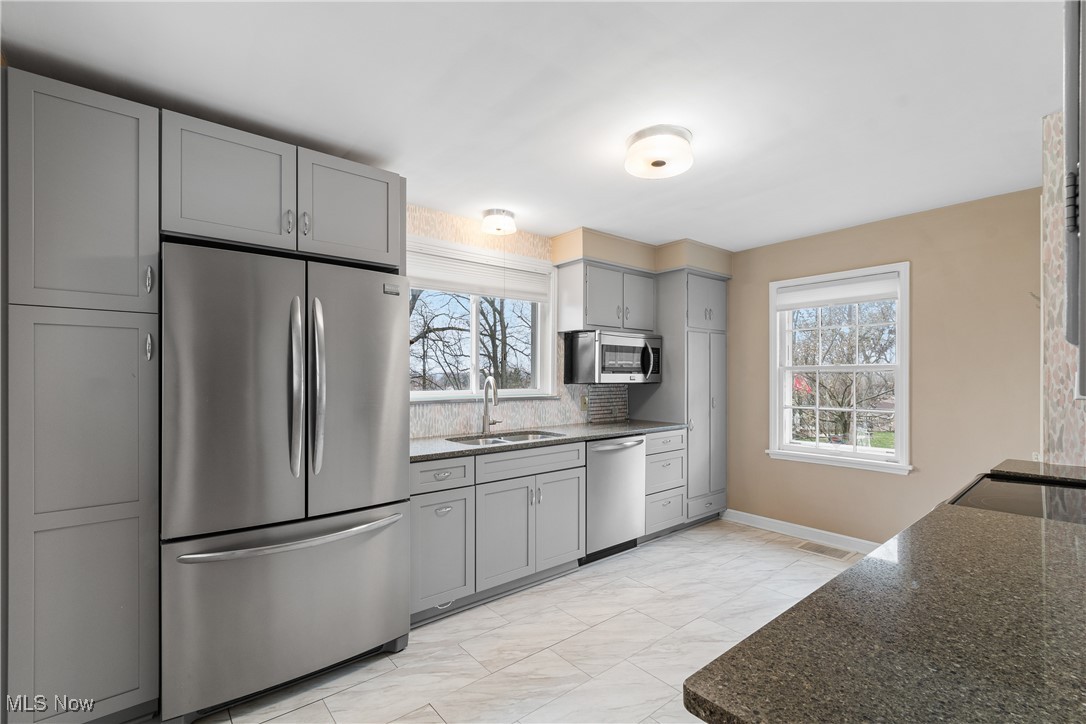 833 Campbell Circle, Massillon, Ohio image 5