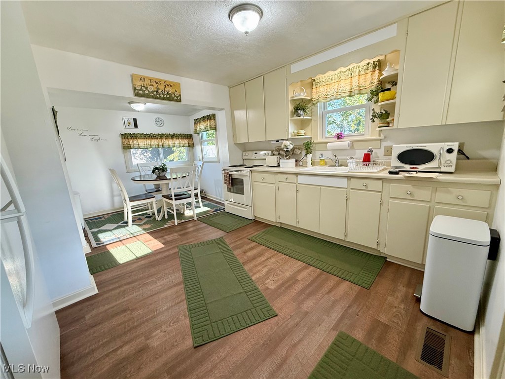 Coshocton Board/Trade Fifth Ad - Residential