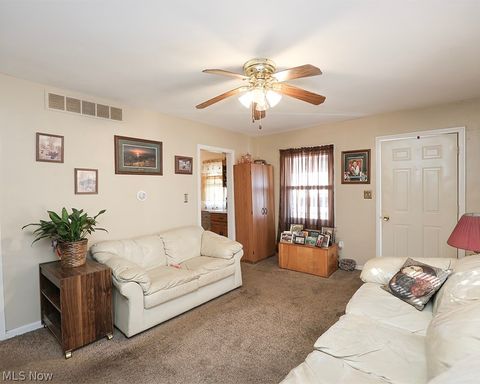 Tiny photo for 805 Clark Street, Elyria, OH 44035 (MLS # 5189578)