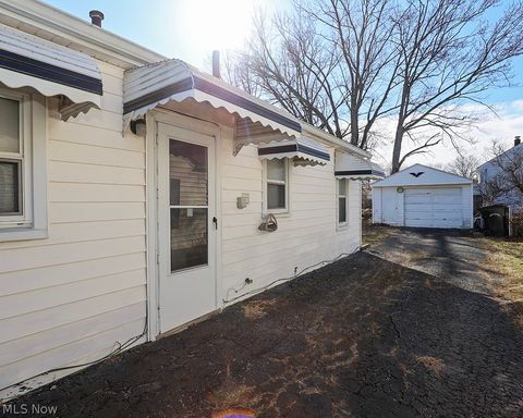 Tiny photo for 805 Clark Street, Elyria, OH 44035 (MLS # 5189578)