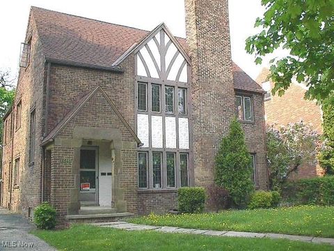 18431 Newell Road Shaker Heights OH 44122