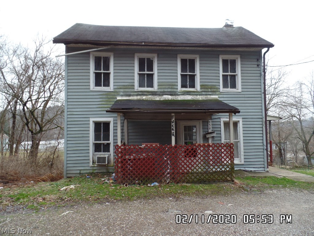 Looking for a home to fix up, here is the home to check out. A two story with 4 bed and 2 bathrooms. Located near town has 3 bed and 2 full bath.
