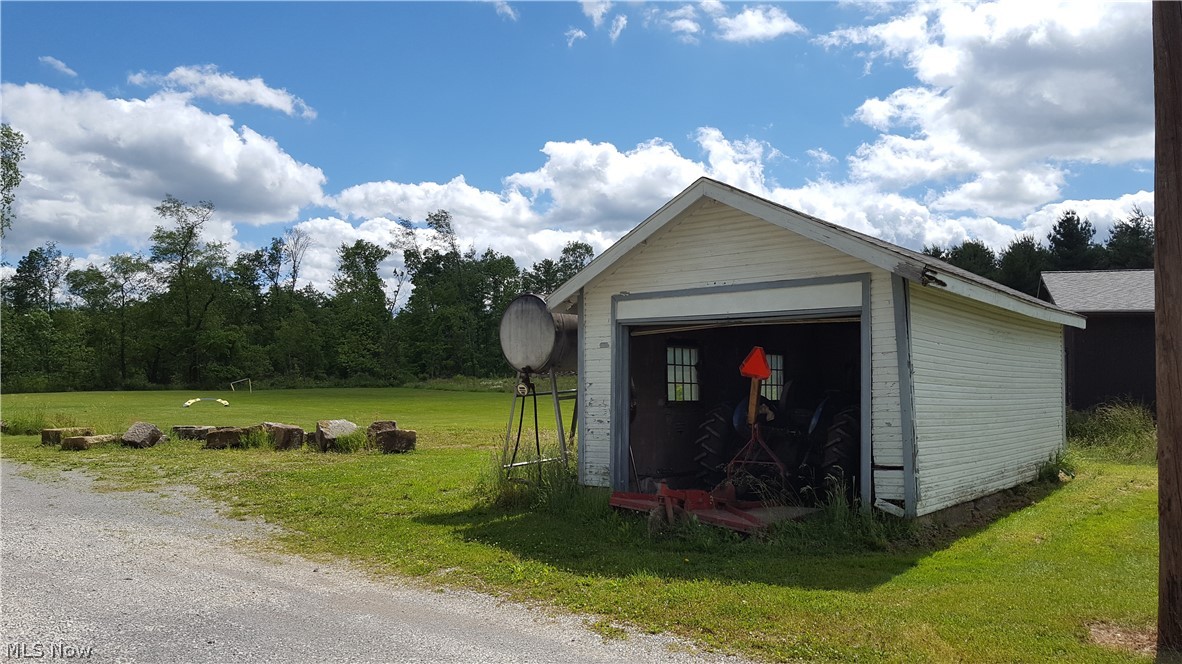 Brookfield Township, Ohio 44438, United States, 3 Bedrooms Bedrooms, ,2 BathroomsBathrooms,Residential,Active,53855