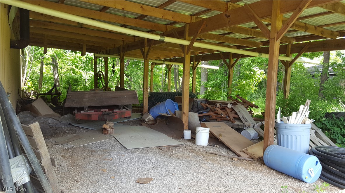 Brookfield Township, Ohio 44438, United States, 3 Bedrooms Bedrooms, ,2 BathroomsBathrooms,Residential,Active,53855