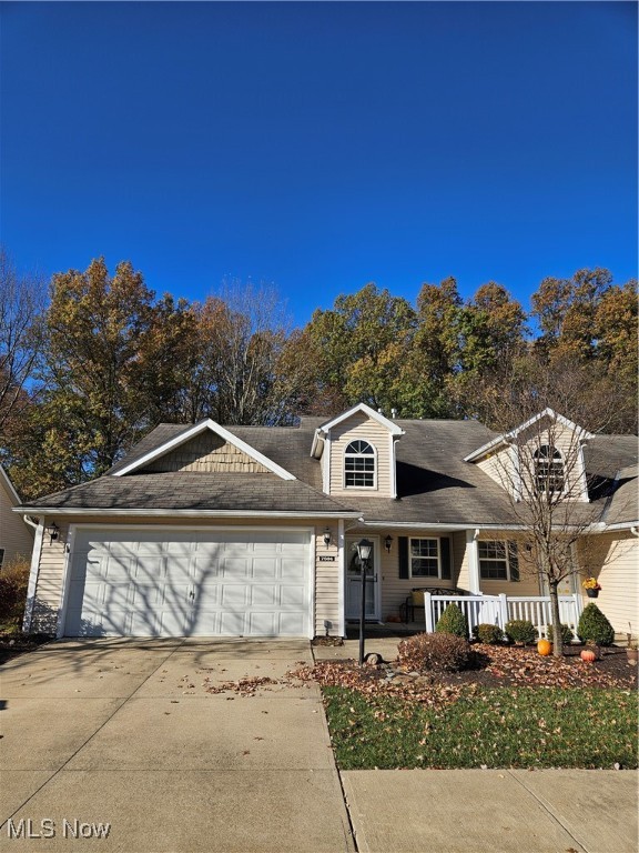 7604 Willow Woods Drive, North Olmsted, Ohio image 1