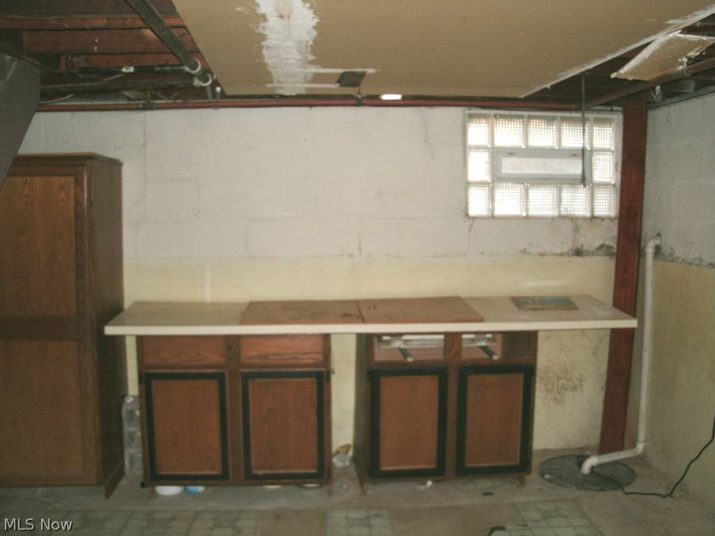 C A Sturtevants Fairhome Allo - Residential