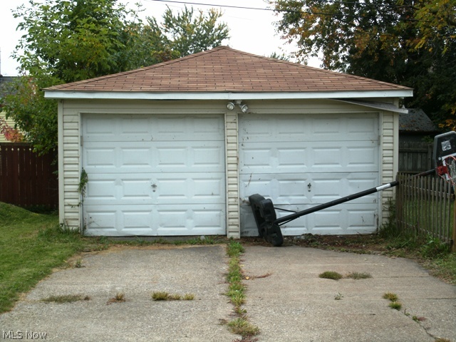 C A Sturtevants Fairhome Allo - Residential