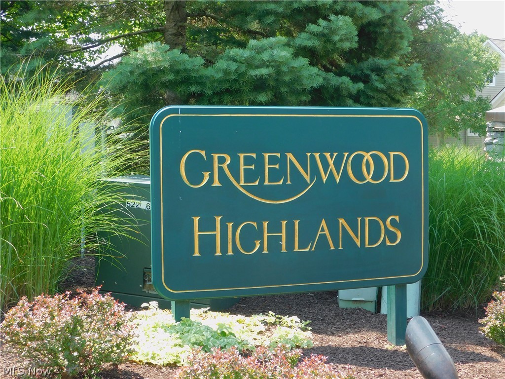 Greenwood Hlnds Condo Ph 05 - Residential