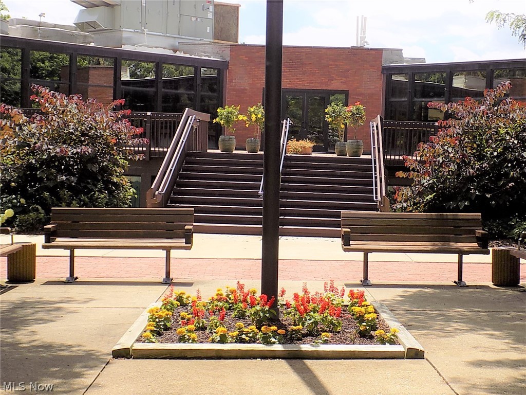 Greenwood Hlnds Condo Ph 05 - Residential