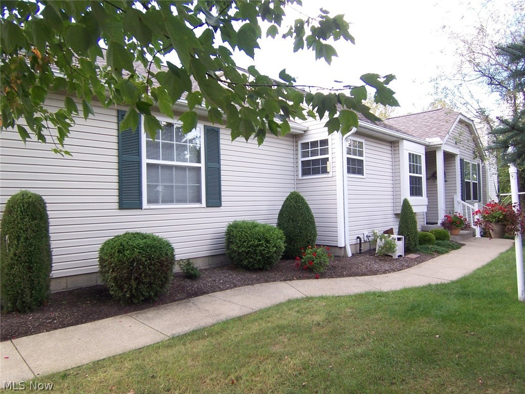 Woodbury Condo - Residential