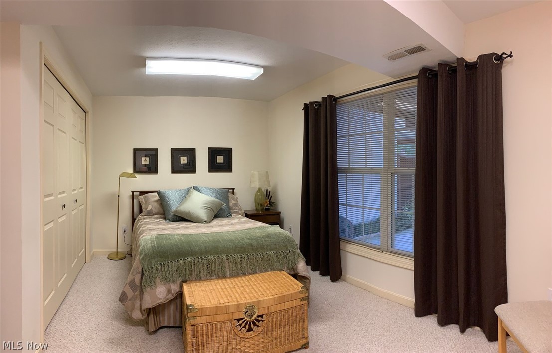 Woodbury Condo - Residential