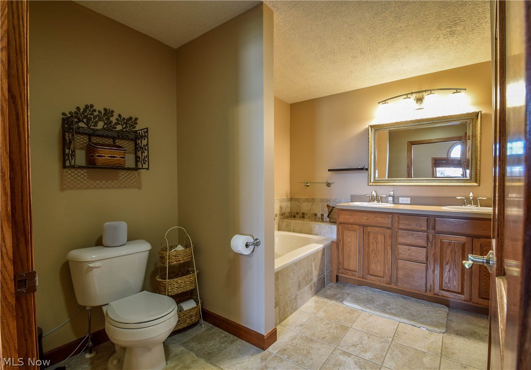 Grey Hawk Golf Club At Durham Ridge - Residential