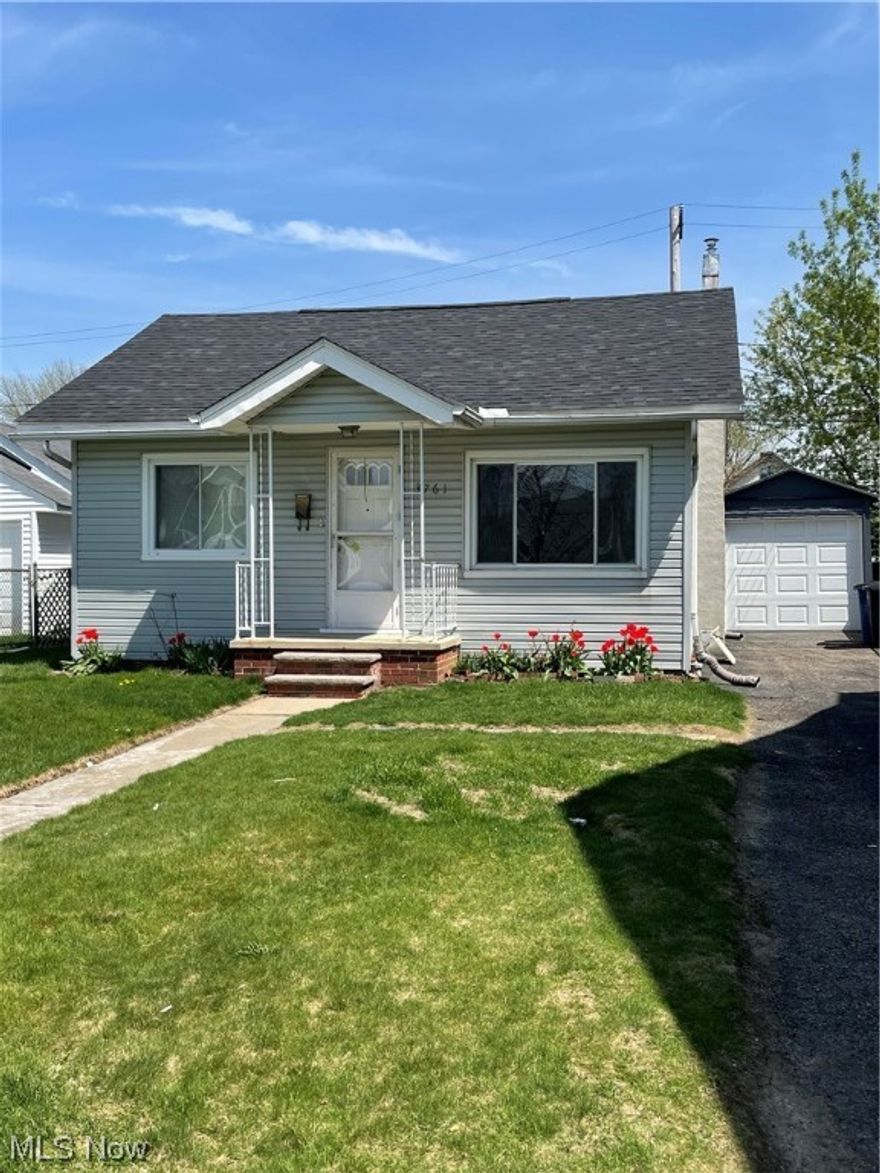 Looking for Clean, affordable housing? Well this charming, Rare, 2 bedroom, single family ranch, ocated on a quiet street on the westside of Cleveland is it!
The interior is freshly painted in neutral, modern colors to match the luxury vinyl flooring and updated lighting. This property includes a vinyl windows and a brand new refrigerator and stove. Central cooling system and much, much more, truly a must see. Schedule a private showing today. 
Rental requirements:Credit score of 600+. 500 - 600 is considered conditional.Less than 3 items in collections, excluding student loan and medical. Monthly income of 2.5 times the amount of the monthly rent.Thorough Eviction Check. $50 Non Refundable App Fee for all Adults who will be occupying the property.Applications can only be completed online.Typical Security Deposit equivalent to one months rent, pending results of background checks.Tenants must have the electric and gas transferred into their name and obtain renters insurance prior to