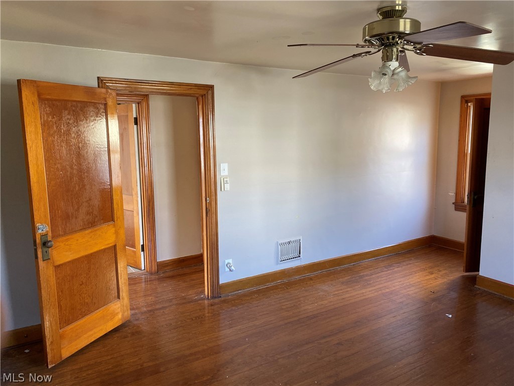 Lowellville Village - Residential