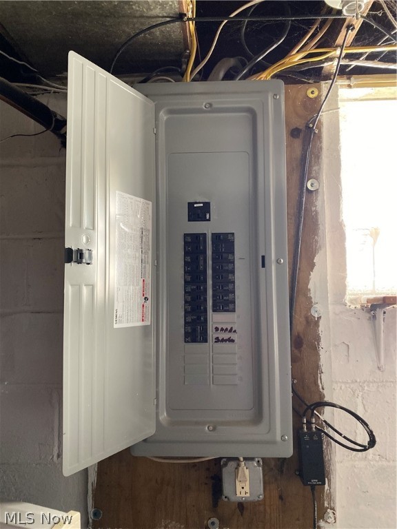 Lowellville Village - Residential