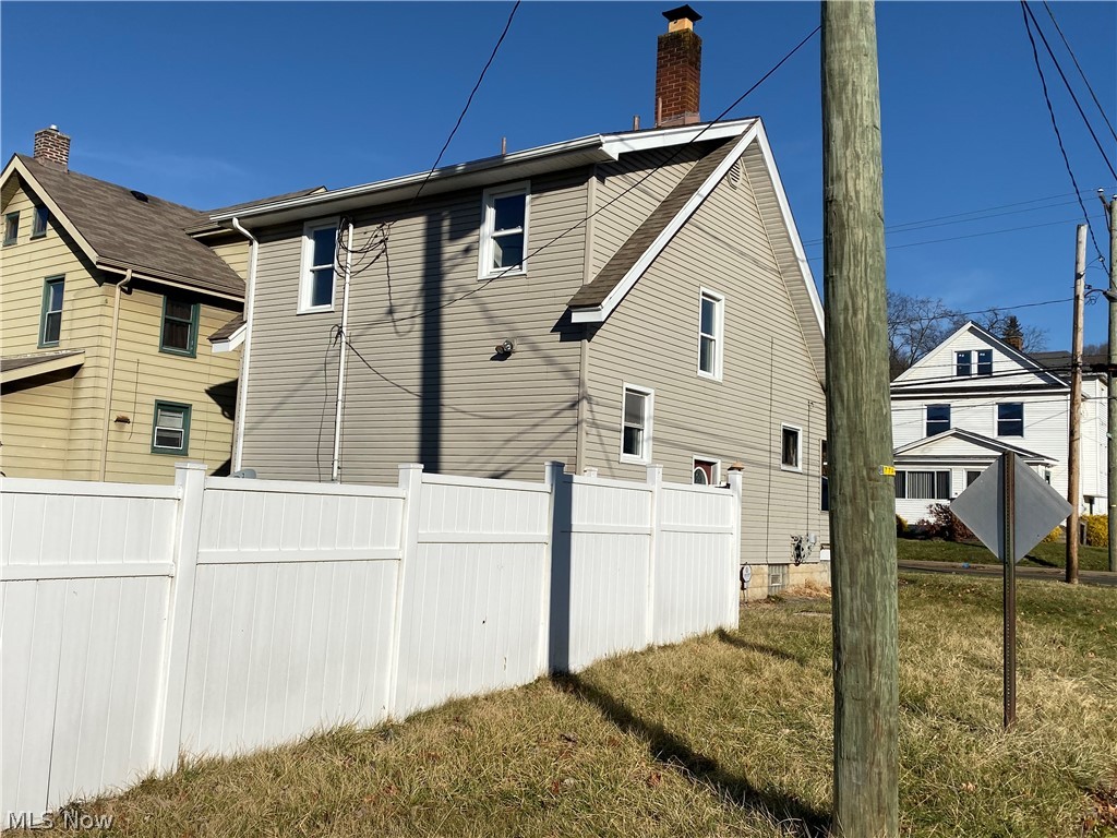 Lowellville Village - Residential