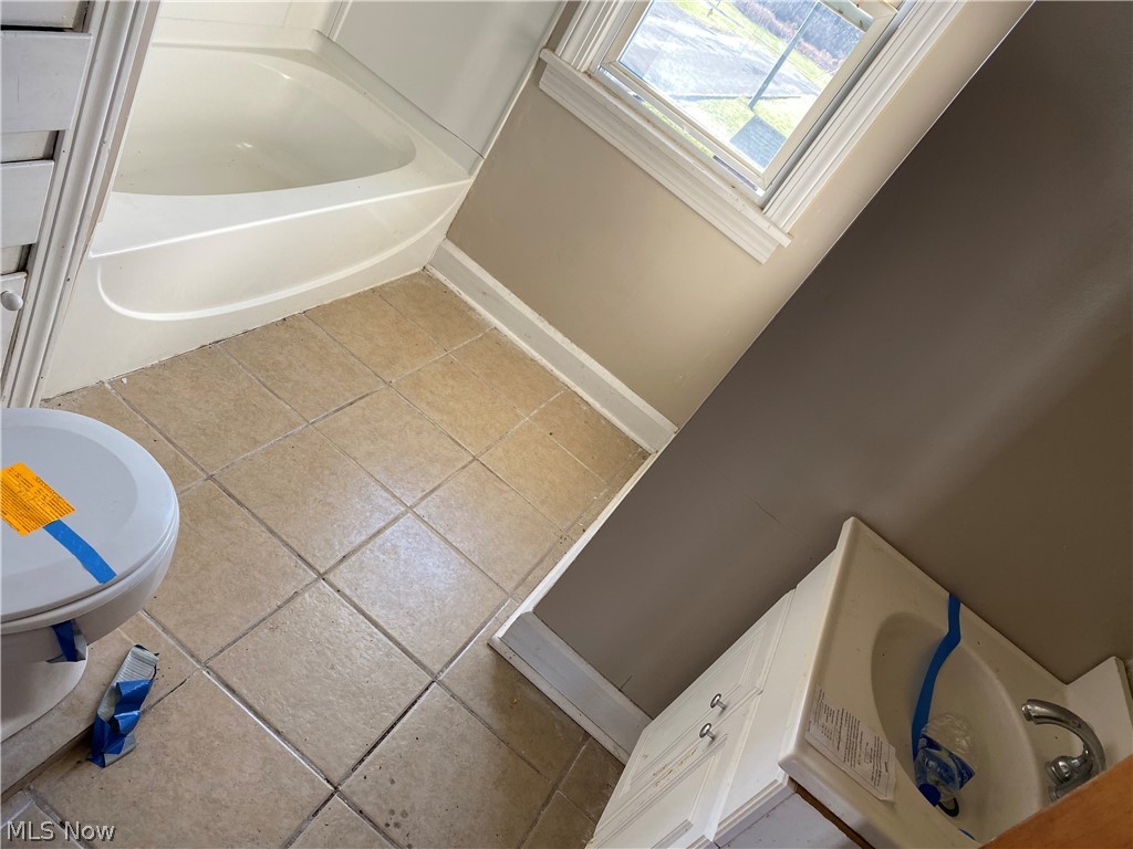 Lowellville Village - Residential