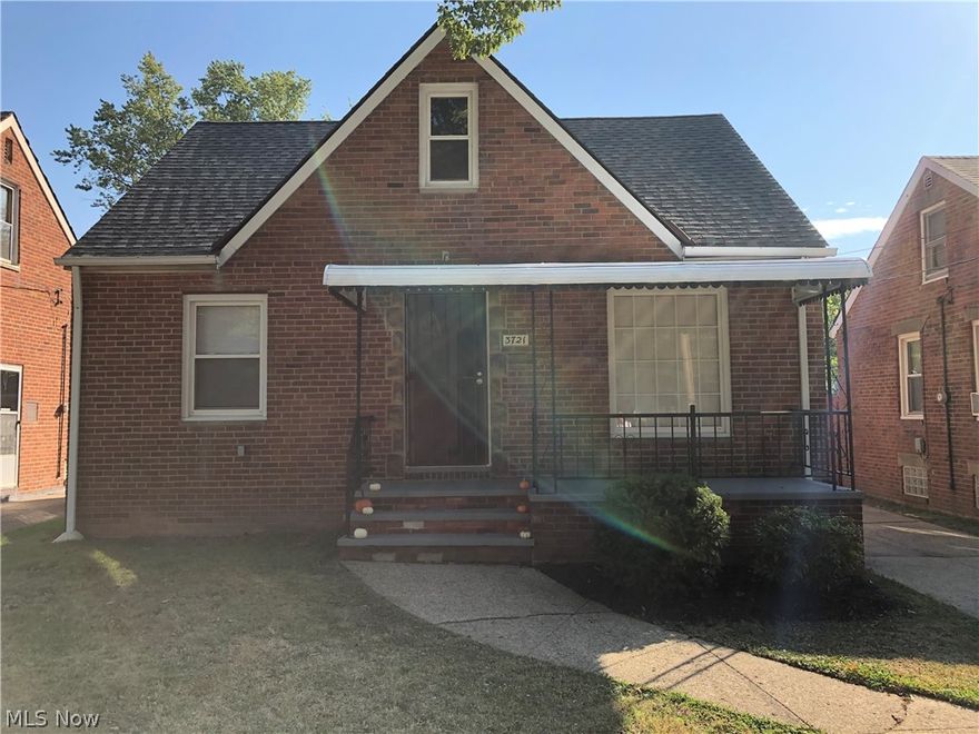 Have to see this, Great opportunity to own a beautiful cape cod style home conveniently located near the airport, medical facility, schools, freeway and shopping centers and most of all it is move in ready. including newer roof, newer windows,newer water heater, newer furnace and new updated electrical panel and also new garage doors. So don't hesitate to schedule your own private showing if you really want a place to call your home this is the one the only thing is missing here is you and your family and this is on a Quiet street.So please don't wait to see this property because it will not wait for you. Thank you and have a great day.