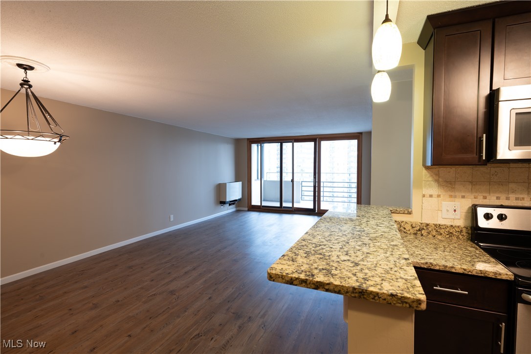 Bonneville Tower Condo - Residential
