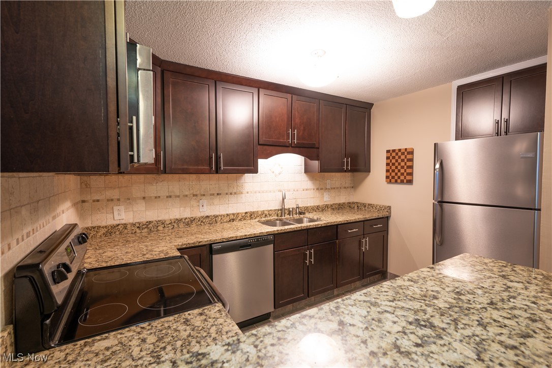 Bonneville Tower Condo - Residential