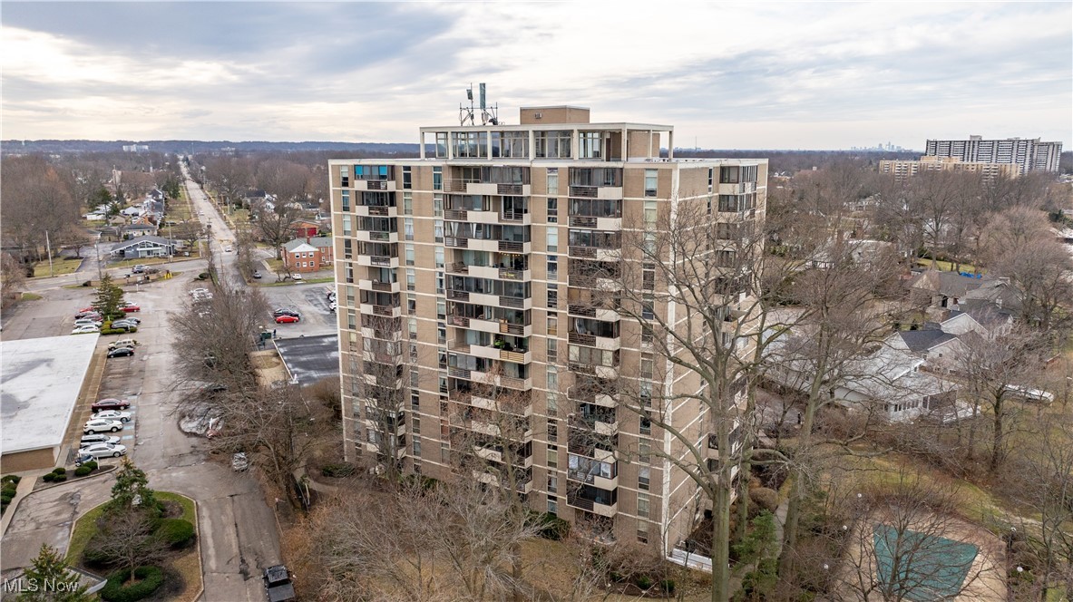 Bonneville Tower Condo - Residential