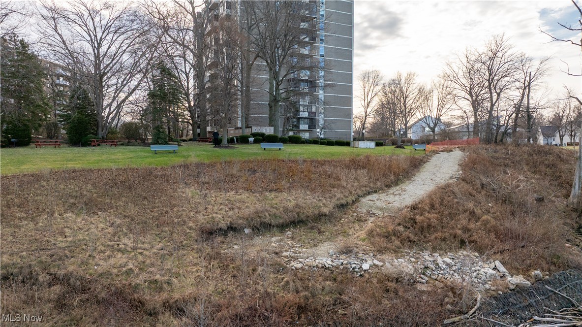 Bonneville Tower Condo - Residential