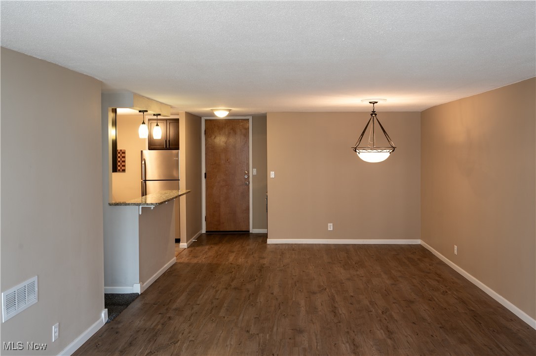 Bonneville Tower Condo - Residential