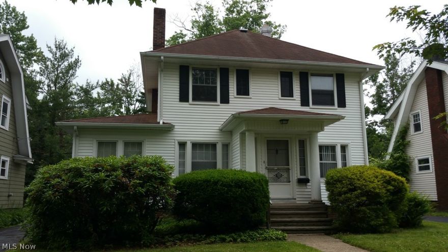 Spacious single family home on quiet street. Freshly painted, newer carpet throughout. Enjoy dining room and bonus room on first floor. Plenty of space in basement for storage, office or rec area. Close to shopping and public transportation. Washer, dryer, dishwasher, stove, and fridge included.