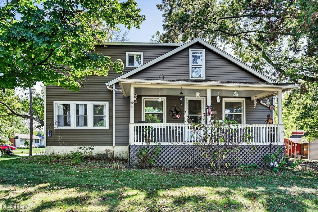 Welcome Home to 2140 Uniondale Dr, Stow!
This beautifully updated 3-bedroom, 2-bath home sits on a double corner lot, offering the rare combination of extra space and privacy in a friendly neighborhood. The expansive yard gives you room to garden, play, or simply unwind—plus it’s already set up with an established chicken coop (the chickens are optional, Sellers will re-home the chickens if Buyers prefer), so you can enjoy fresh eggs and a bit of homestead living right in the city.
Inside, the open kitchen ( boasting new in 2025 refrigerator & oven) shines with hardwood cabinets, generous counter space, and an easy flow for cooking and gathering. The first-floor primary suite is a true retreat, complete with a full updated en-suite bath and generous storage—perfect for anyone looking for one-level living convenience or a private guest space. A first-floor laundry, a second updated full bath, and a cozy niche with a wood-burning stove add comfort and function. A spacious family room and a bright bonus room provide flexible space for entertaining, work, or play.
Upstairs, you’ll find two additional bedrooms, including one with a hidden loft that can serve as a playful sleeping spot, cozy reading nook, or morning coffee corner—adding a touch of charm and versatility to the upper level.
Outside, the home features new siding (2025), giving it a crisp, move-in-ready look. A detached 2-car garage, welcoming front & back porches, and outbuilding for storage or hobbies round out this incredible property. Sellers are providing a home warranty to the new Buyers for extra peace of mind.
With its double corner lot, first-floor primary suite, fresh updates, and unique touches like the chicken coop and secret loft, this home blends character, comfort, and convenience you won’t find every day. Schedule your showing & then start packing, your new home is waiting.