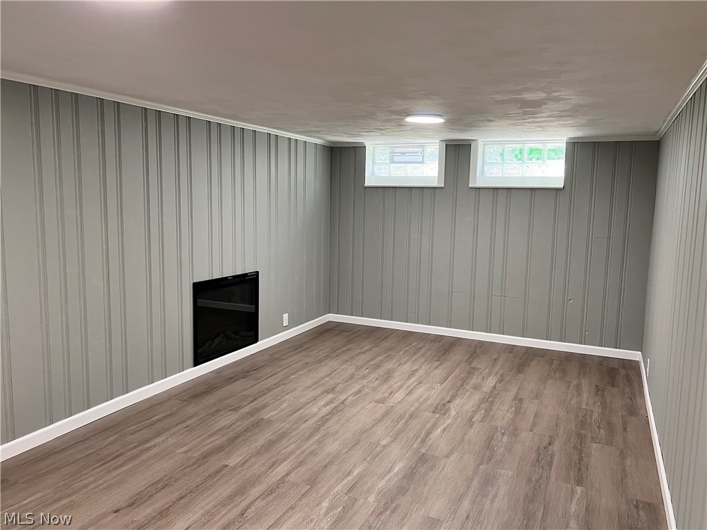 William T Arnos - Residential