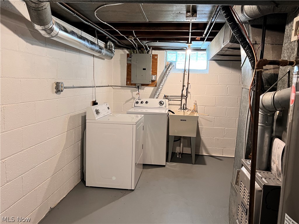 William T Arnos - Residential