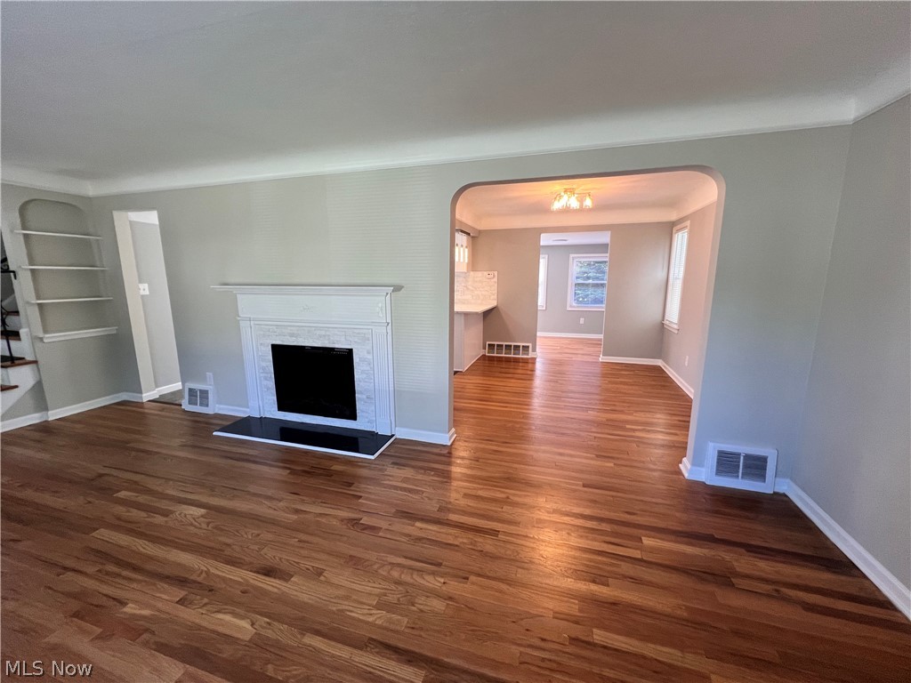 William T Arnos - Residential