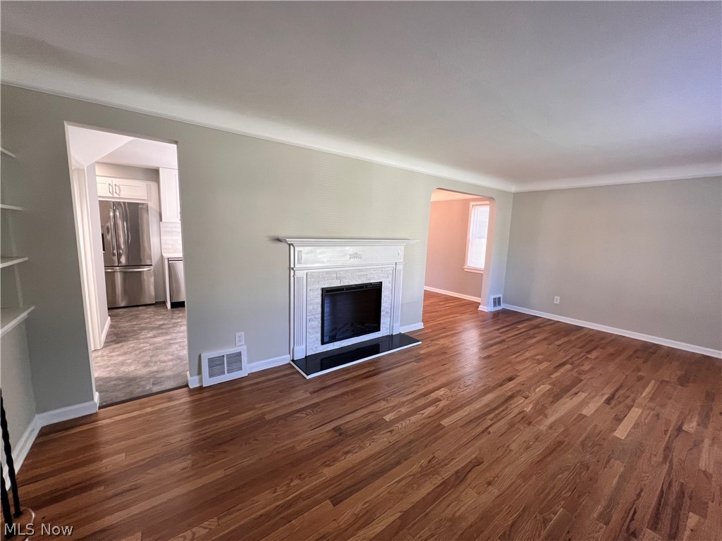 William T Arnos - Residential