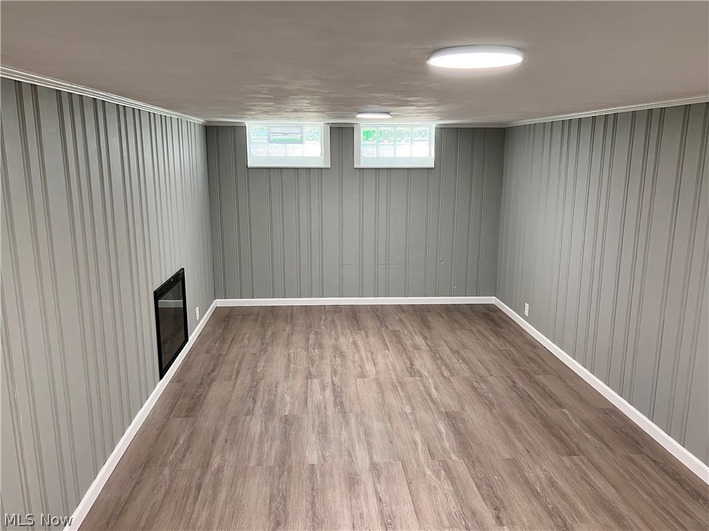 William T Arnos - Residential