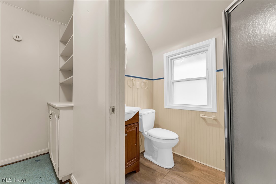 Elwell & Marvins - Residential Lease