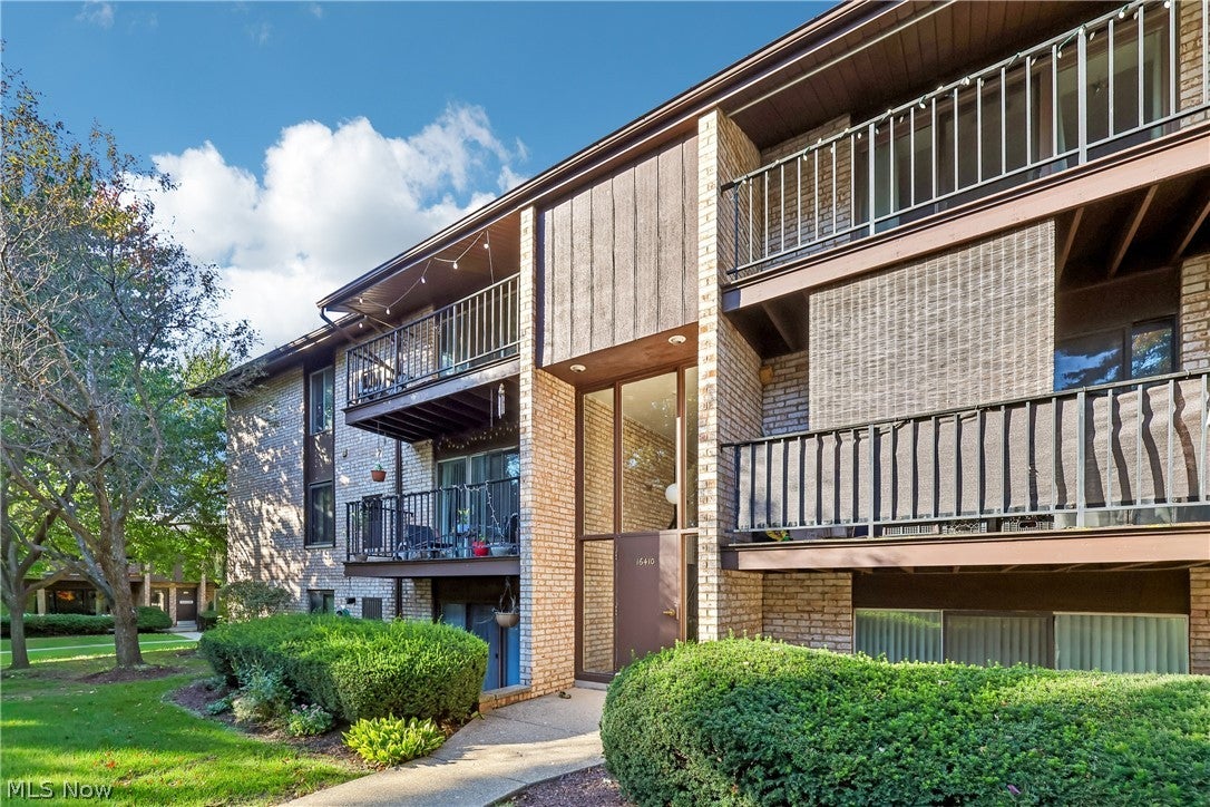 16410 Heather Lane F103