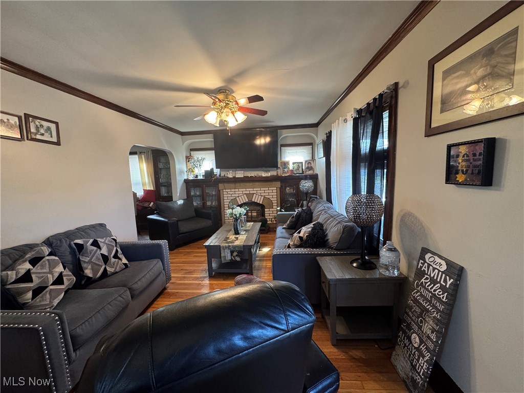 11105 Vernon Avenue, Garfield Heights, Ohio image 2