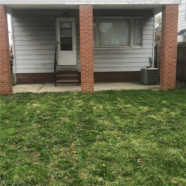 Ford Realty Co Liberty 04 - Residential