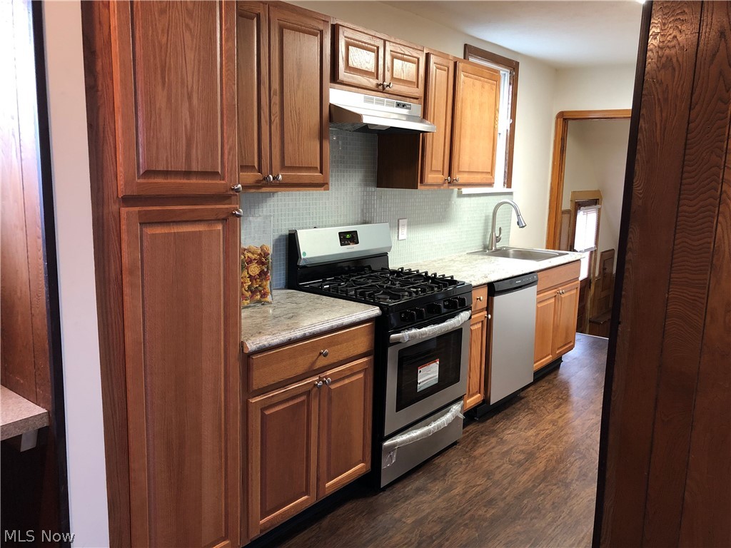 Ford Realty Co Liberty 04 - Residential