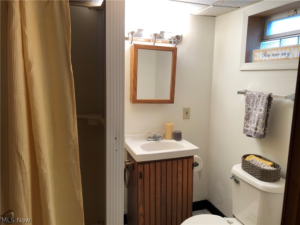 Ford Realty Co Liberty 04 - Residential