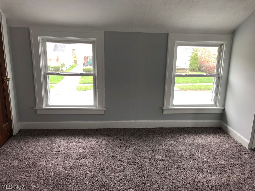 Ford Realty Co Liberty 04 - Residential